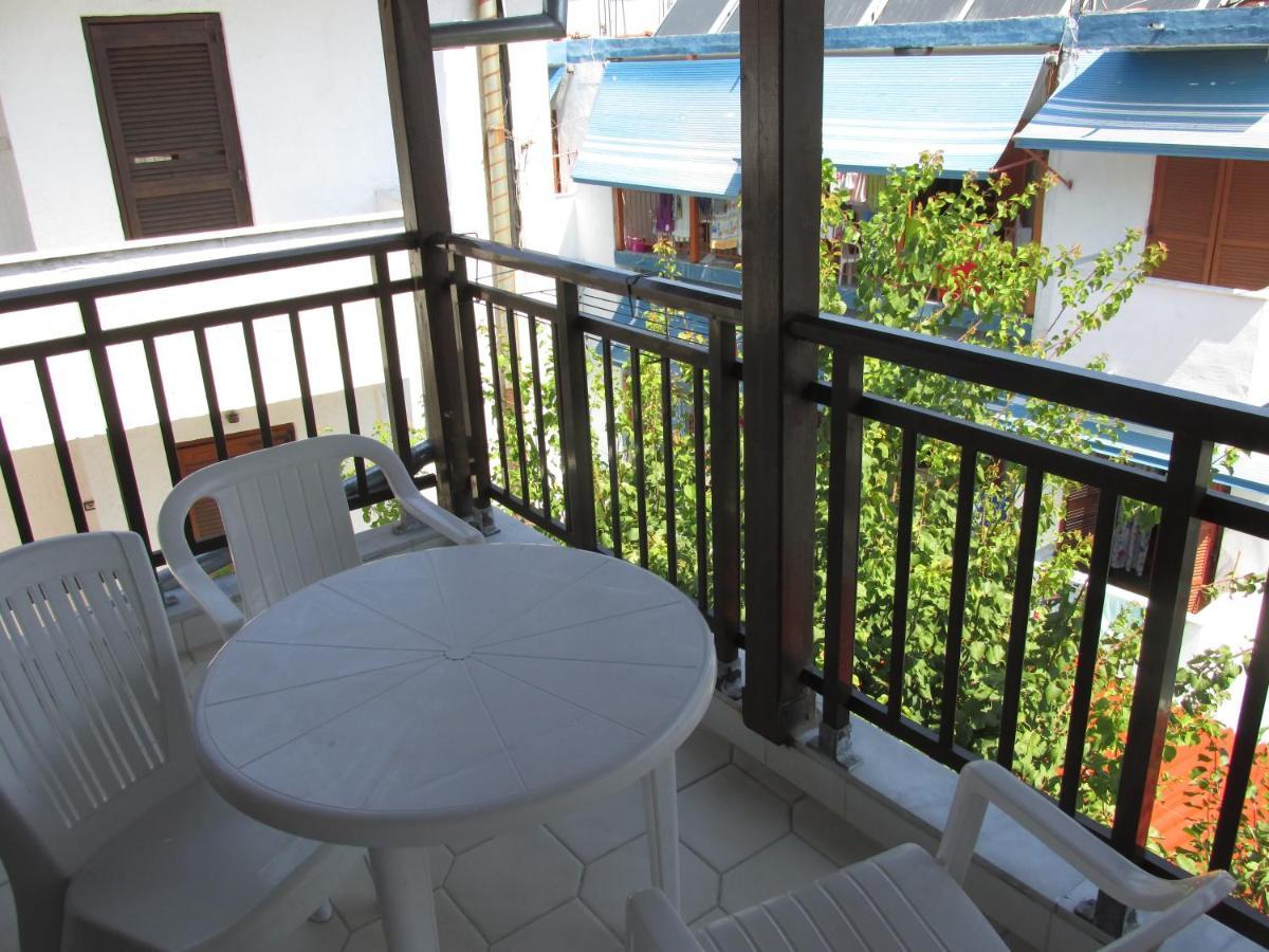 Apartments Villa Castor Pefkochori Bagian luar foto